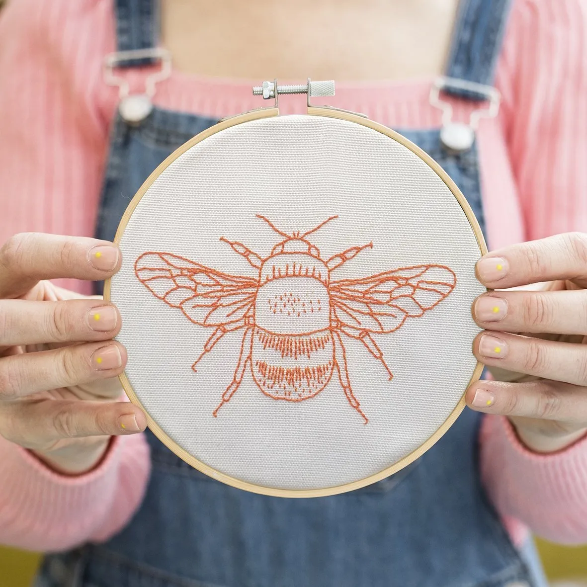 Bee Embroidery Kit (Orange   White)