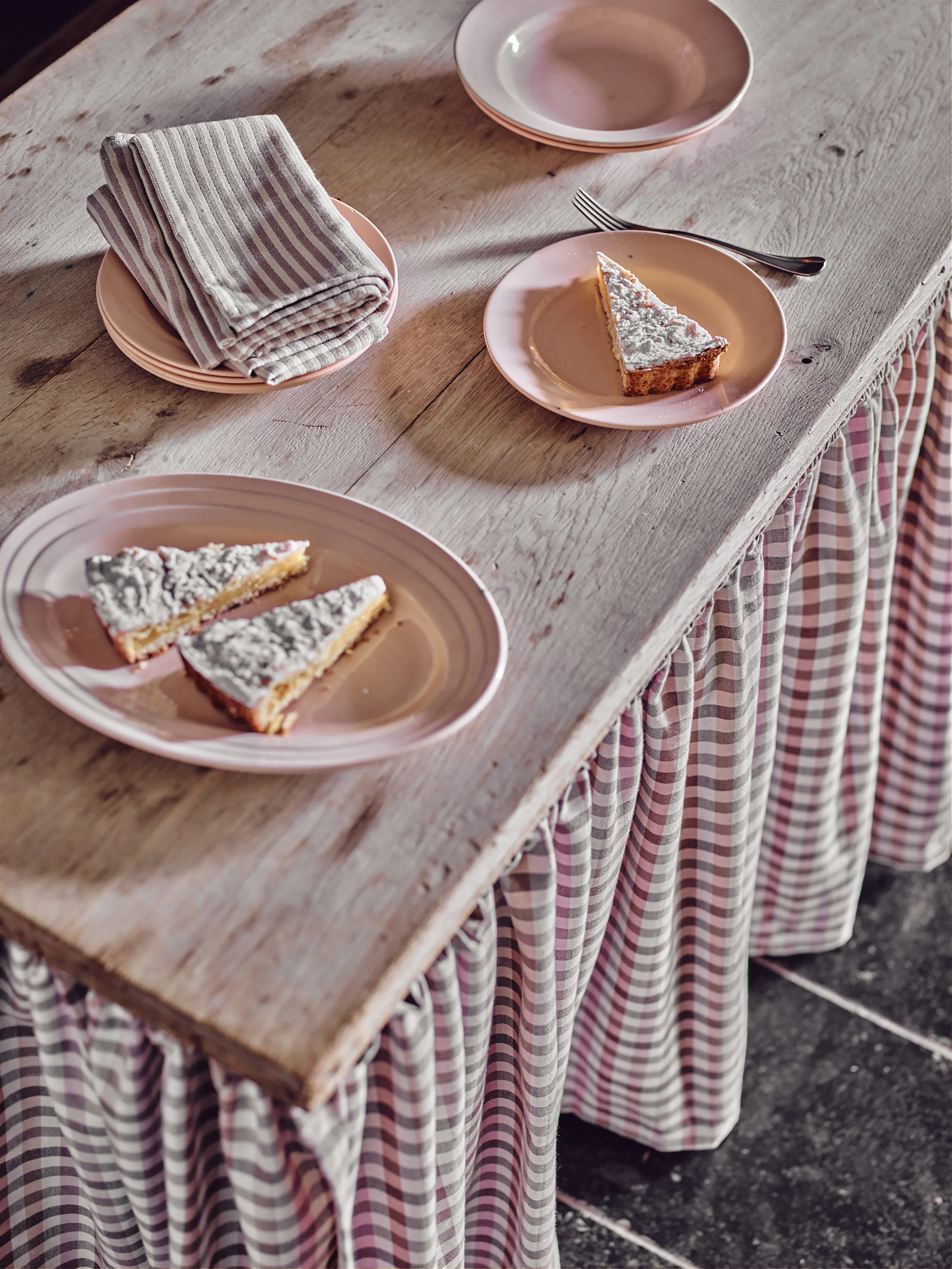 Blind Dresser Check Organic Cotton Dusky Pink