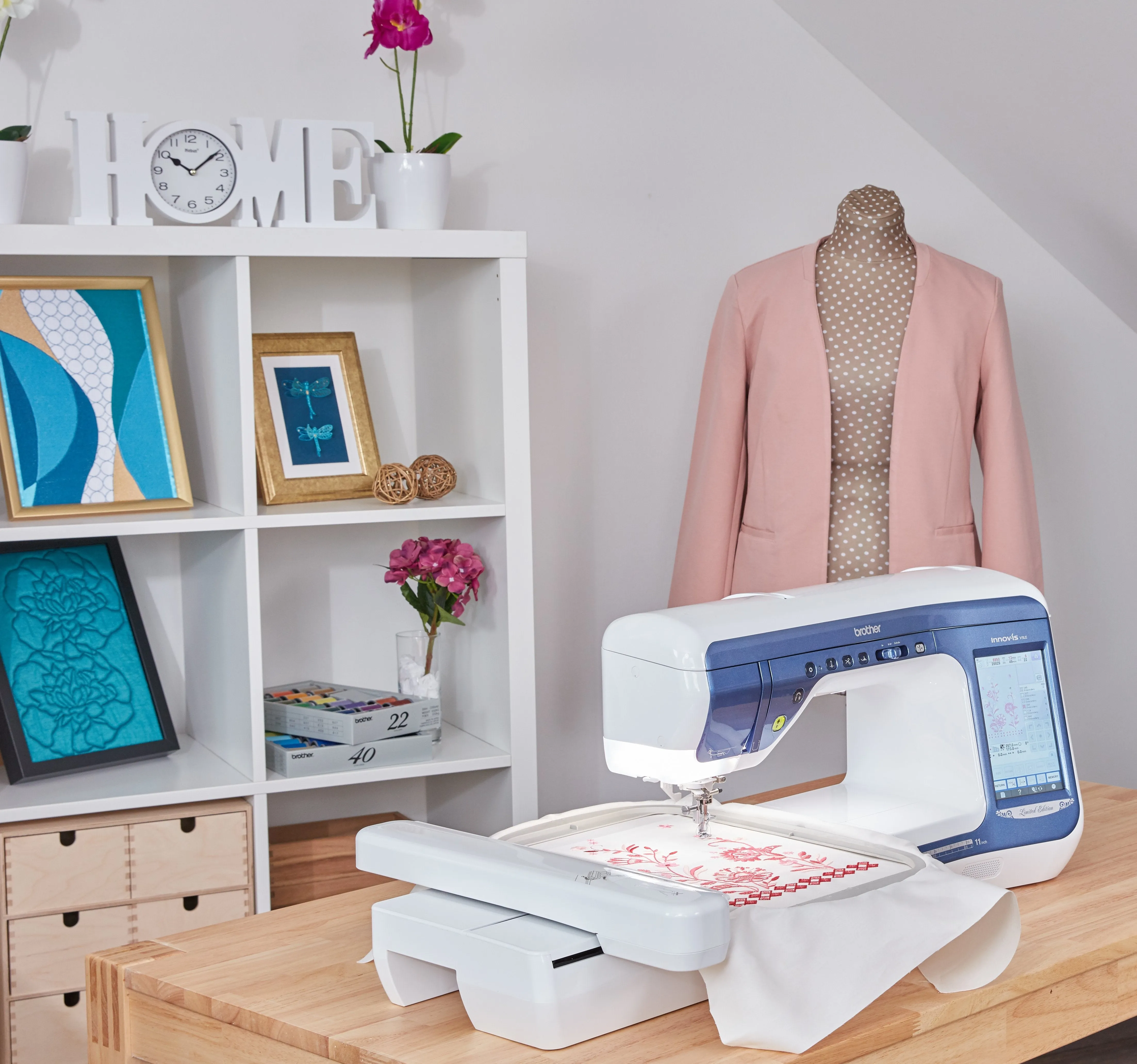 Brother Innov-is V5 LE Sewing and Embroidery machine