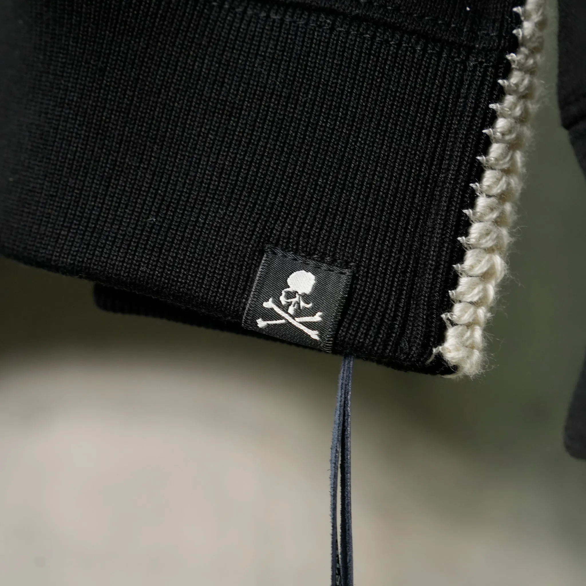 CROSS-STITCH ZIP-UP HOODIE (SW006) / 012:BLACK