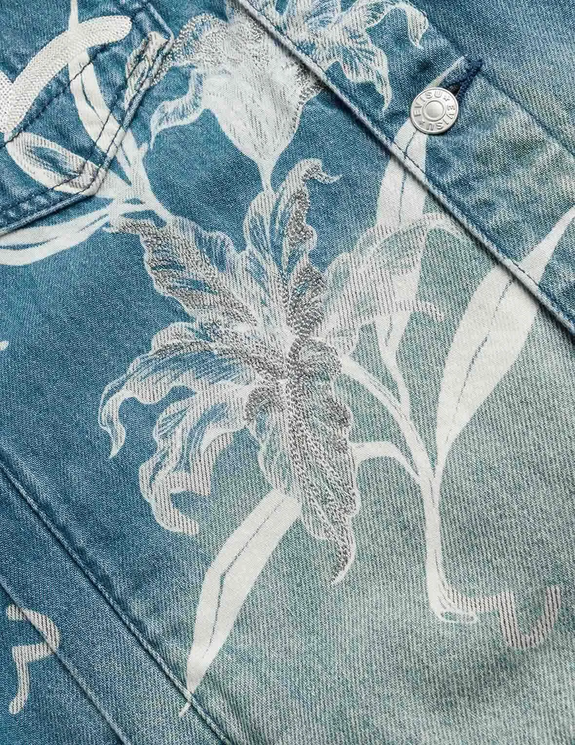 Floral and Seagull Embroidery Relax Fit Denim Jacket