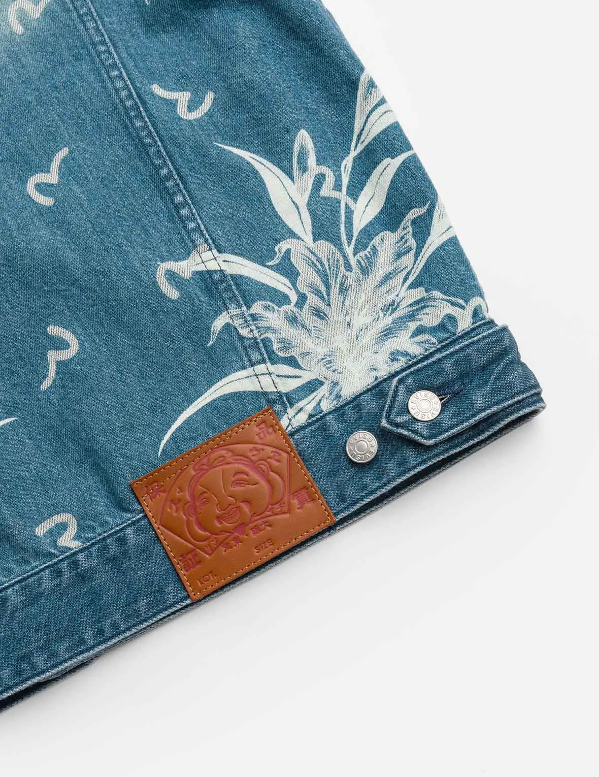 Floral and Seagull Embroidery Relax Fit Denim Jacket
