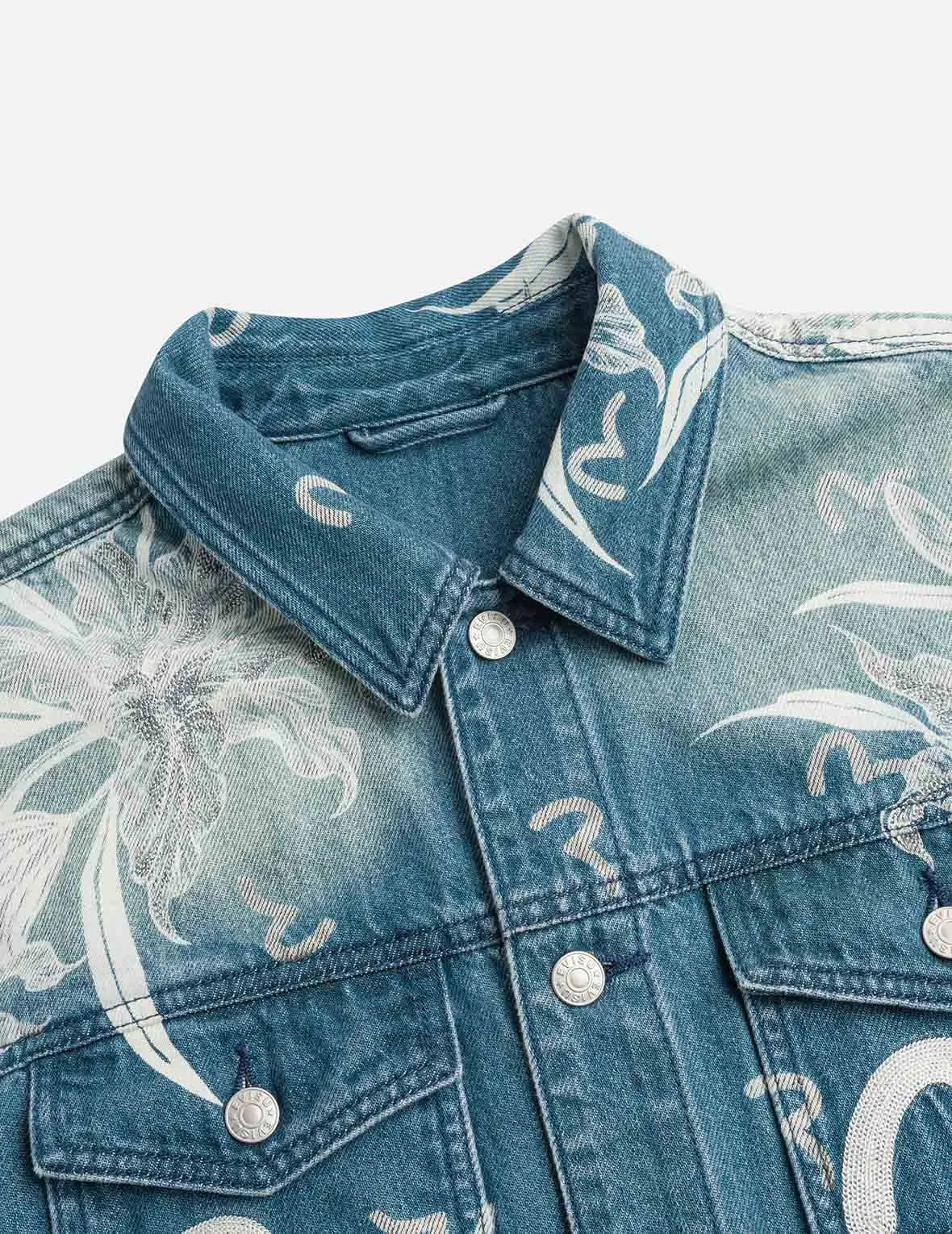 Floral and Seagull Embroidery Relax Fit Denim Jacket