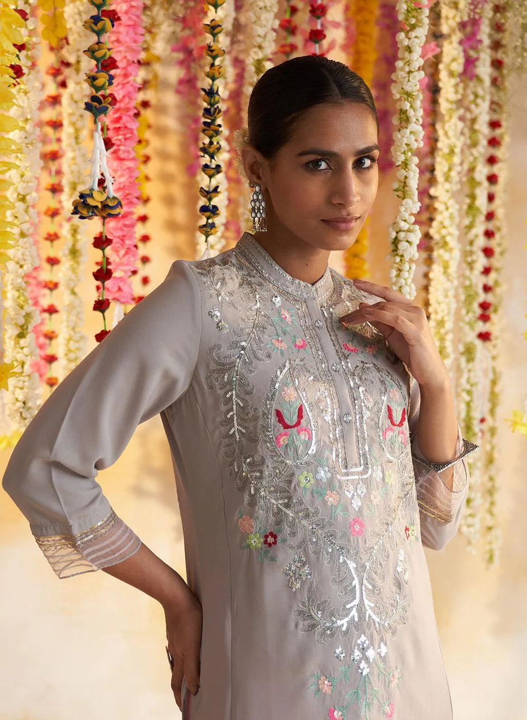 Glacier Grey Kurta With Embroidery
