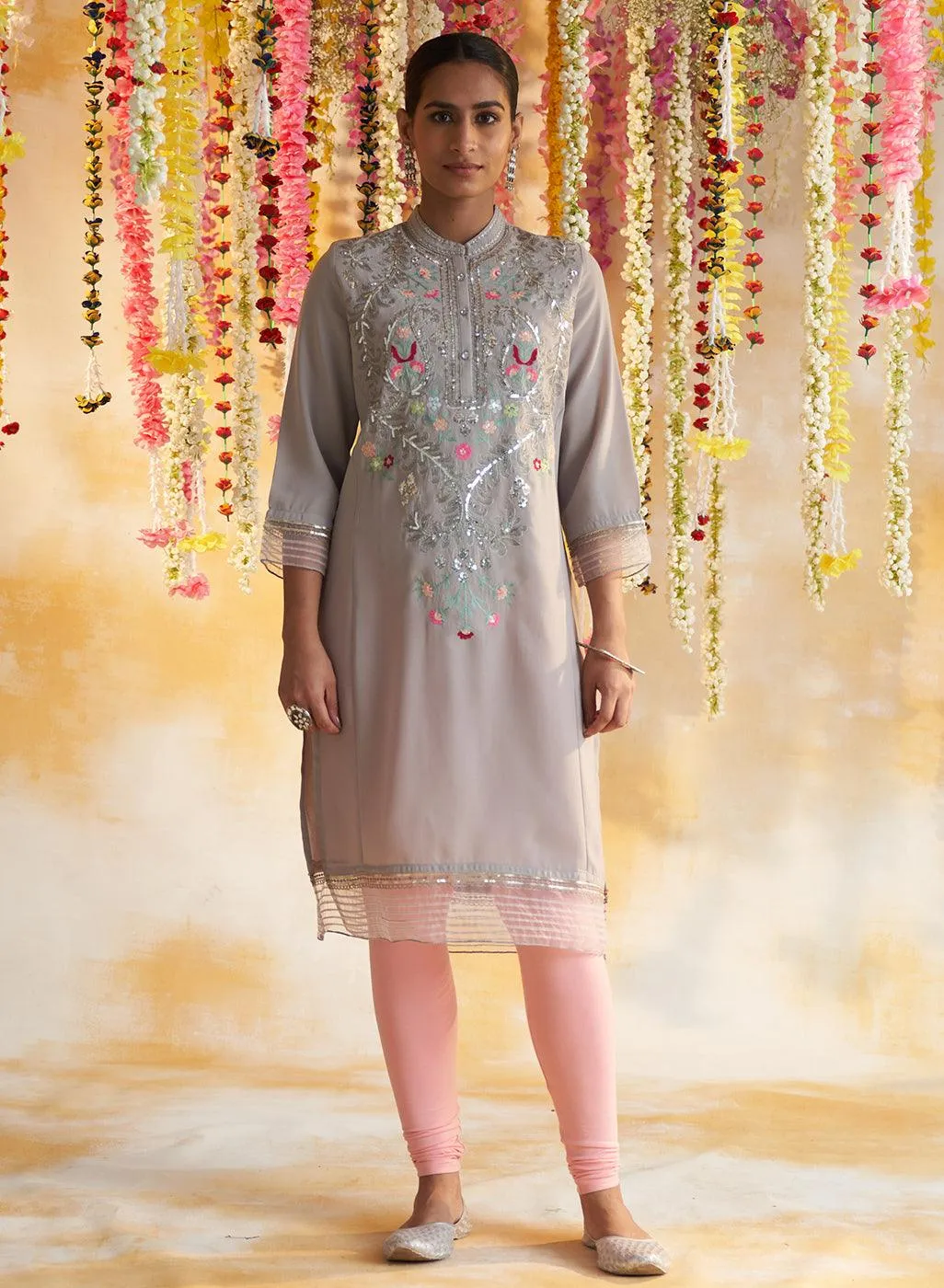 Glacier Grey Kurta With Embroidery