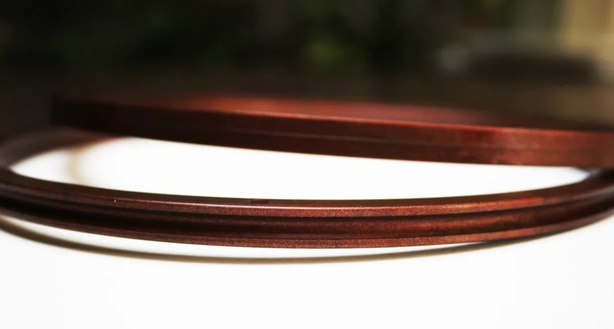 Nurge Wood Effect Plastic Embroidery Hoop Screwless