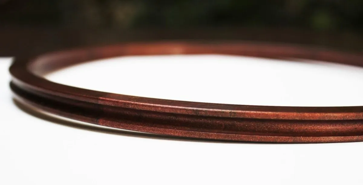 Nurge Wood Effect Plastic Embroidery Hoop Screwless