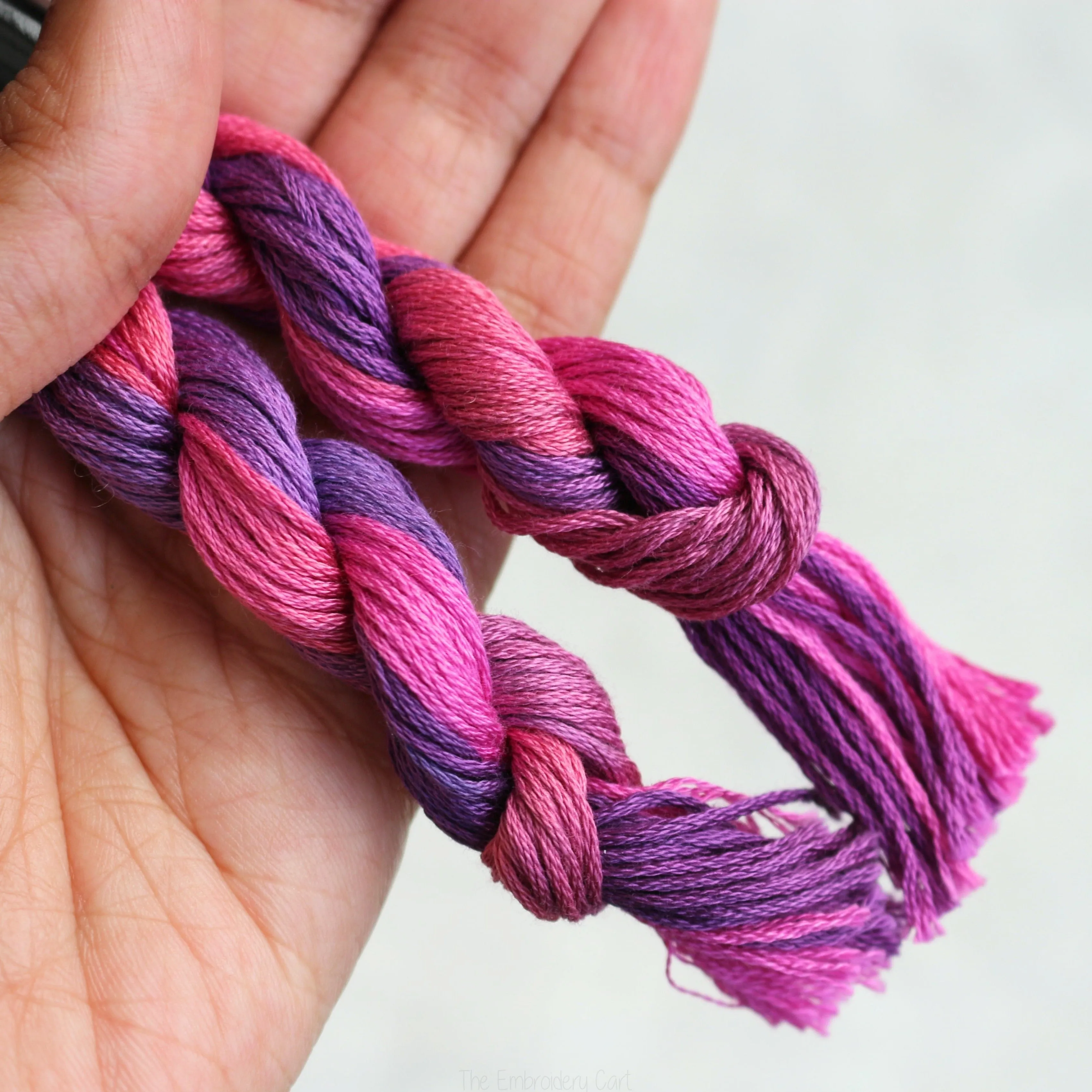 ThreadworX Funky Lilac 1150 - Variegated Embroidery Thread